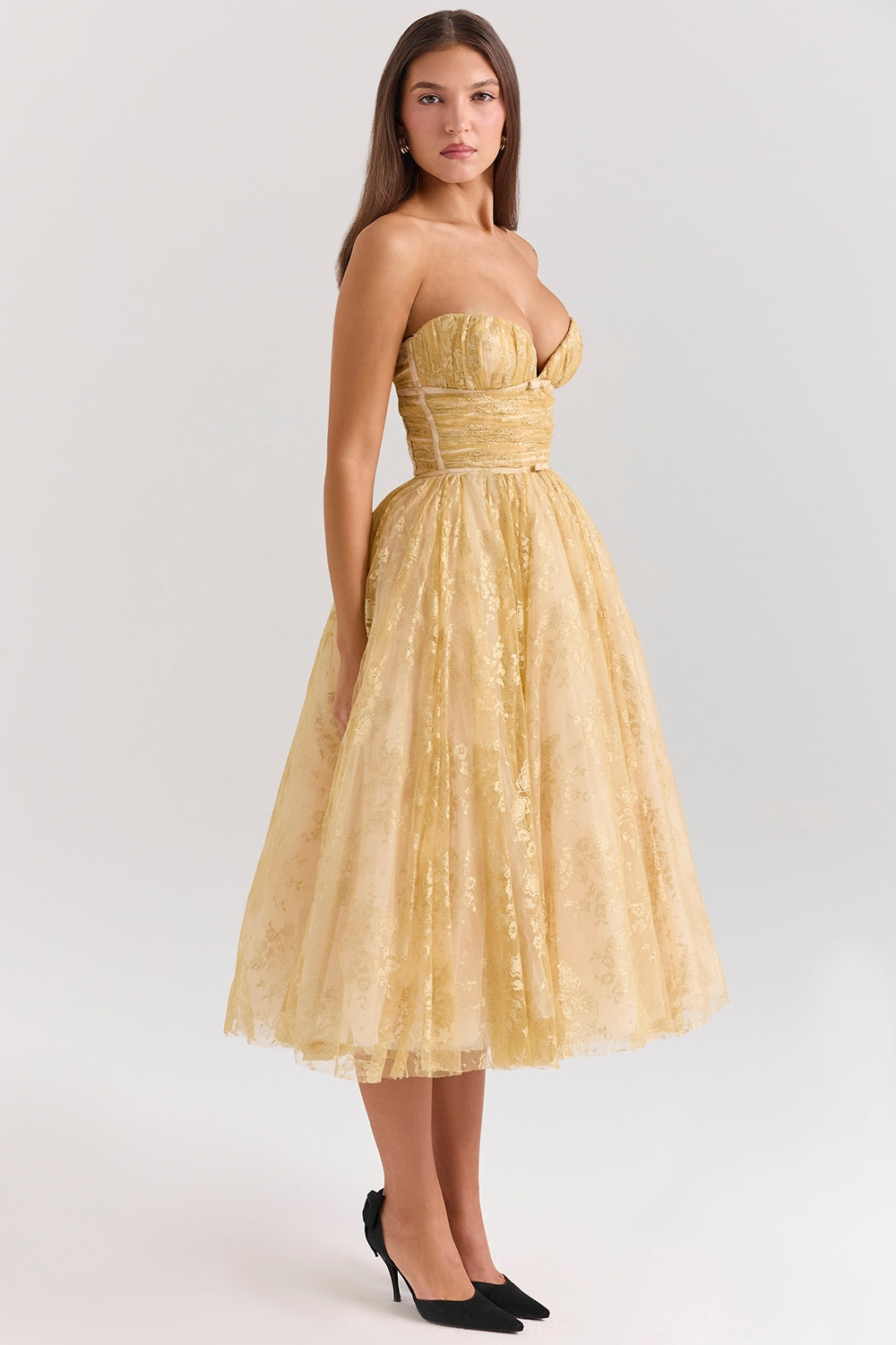 Vestido de corsé dorado Millie