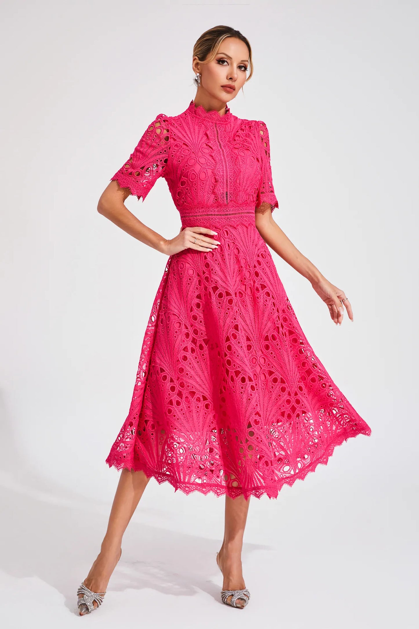 Hallie | Vestido Midi de Encaje