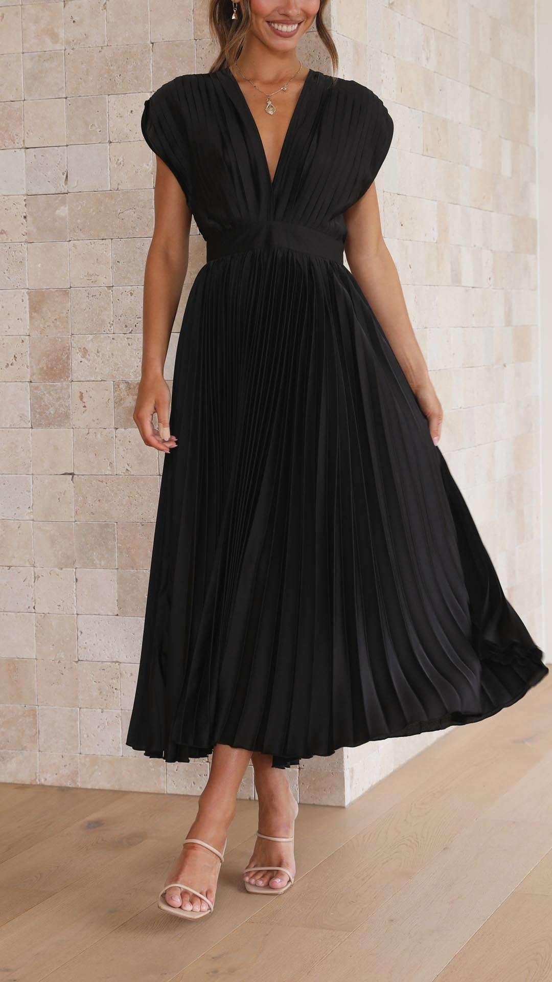 Vestido Elisa™ – Elegancia Plisada