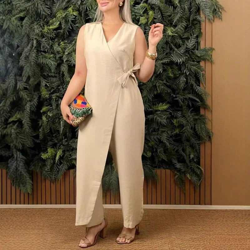 Mono Inés™ | Elegancia Versátil con Escote en V